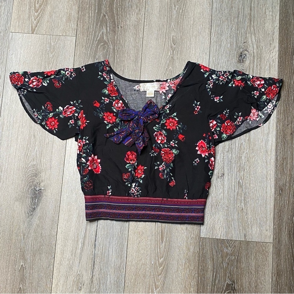 Band Of Gypsies Women’s Floral Cropped Top Size Small